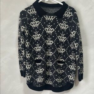 Vintage collared sweater, navy and white, crown print